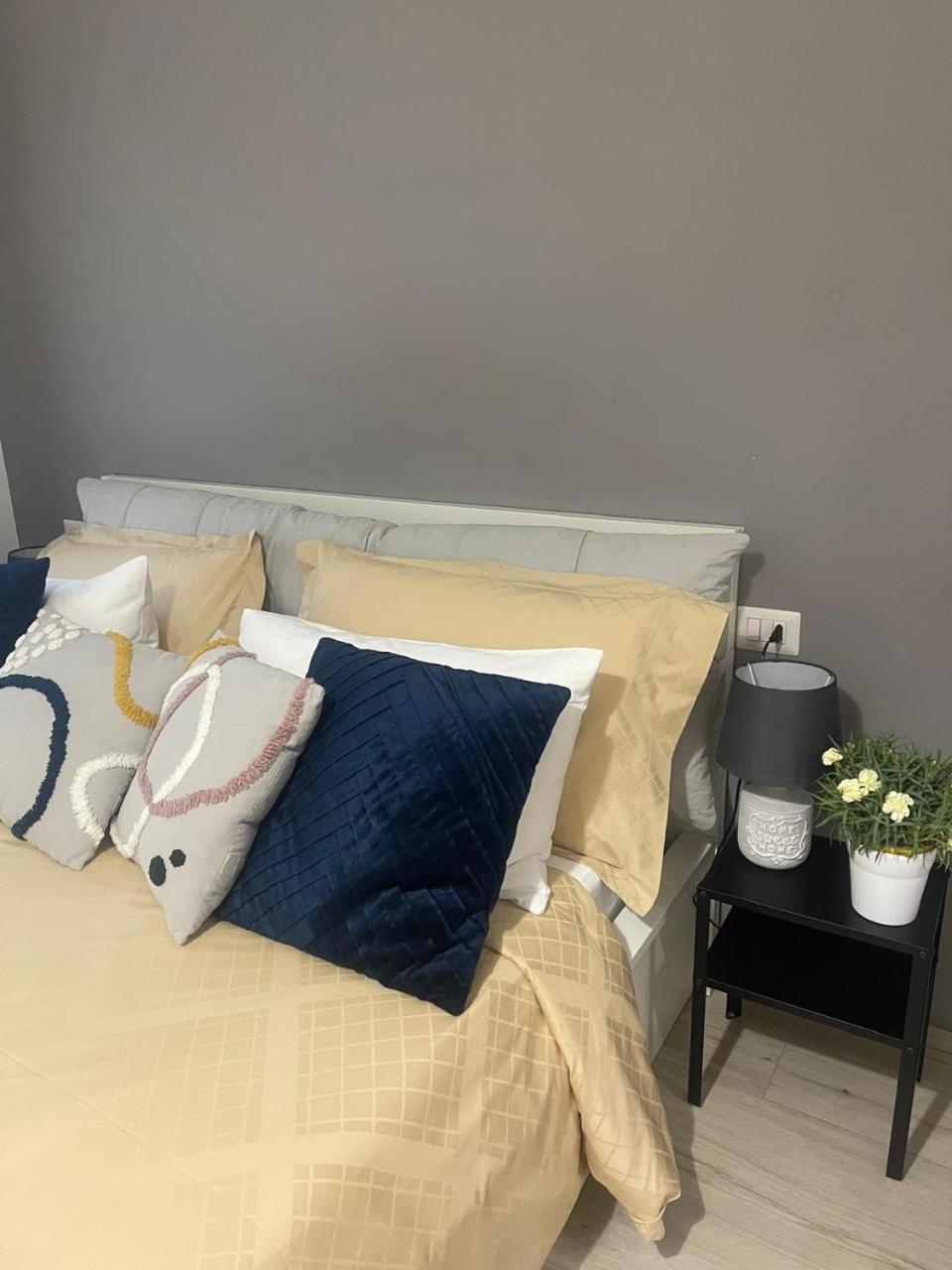 Margherita Apartment Bari Luaran gambar